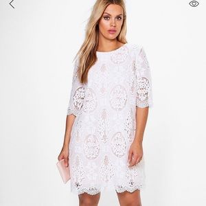 Boohoo Plus All Over Lace Shift Dress